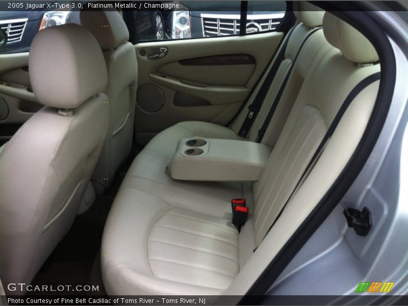 Platinum Metallic / Champagne 2005 Jaguar X-Type 3.0