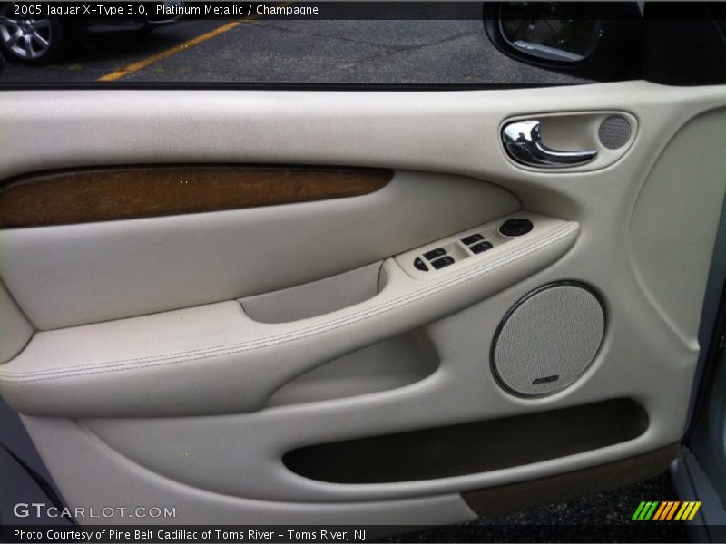 Platinum Metallic / Champagne 2005 Jaguar X-Type 3.0