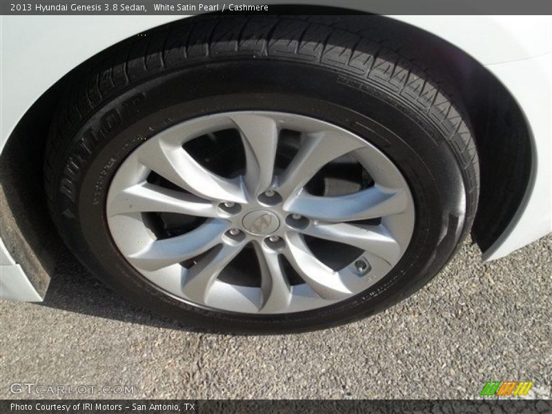 White Satin Pearl / Cashmere 2013 Hyundai Genesis 3.8 Sedan