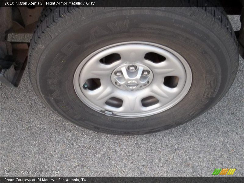 Night Armor Metallic / Gray 2010 Nissan Xterra S