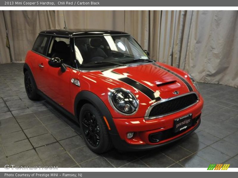 Chili Red / Carbon Black 2013 Mini Cooper S Hardtop