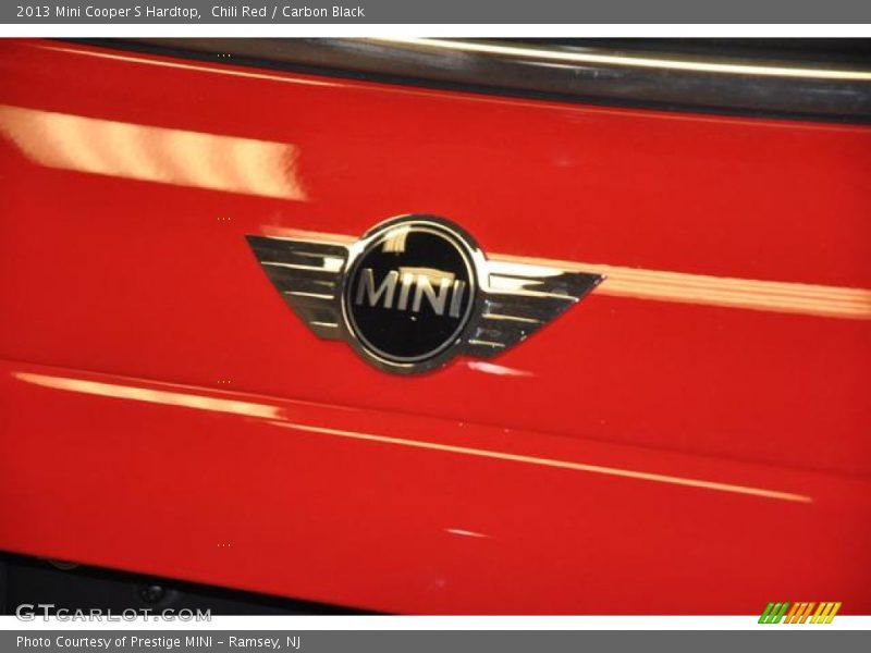 Chili Red / Carbon Black 2013 Mini Cooper S Hardtop