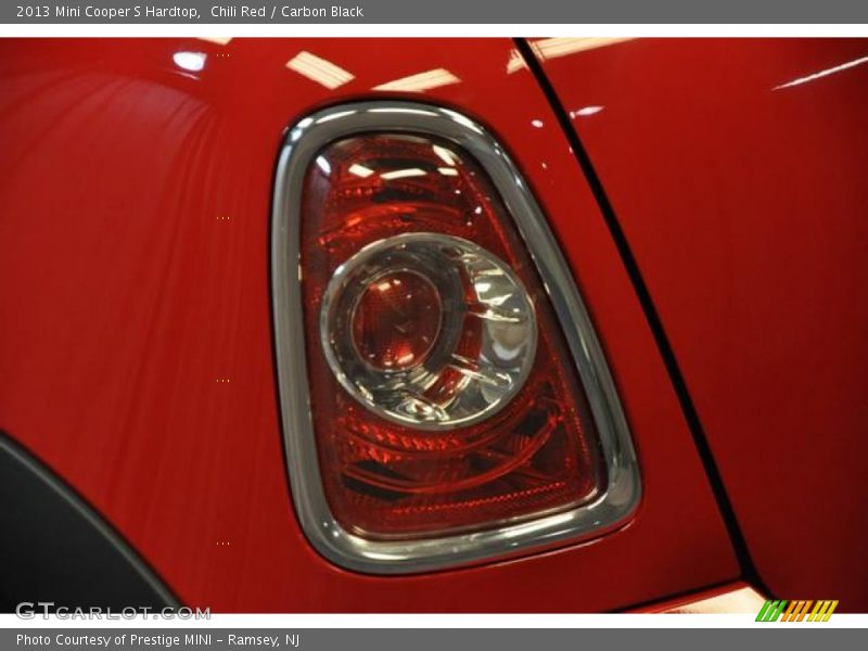 Chili Red / Carbon Black 2013 Mini Cooper S Hardtop