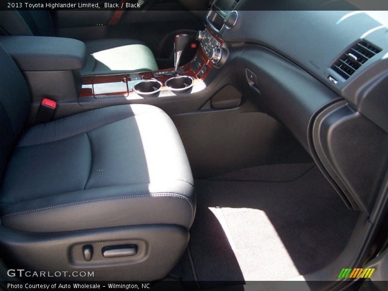 Black / Black 2013 Toyota Highlander Limited