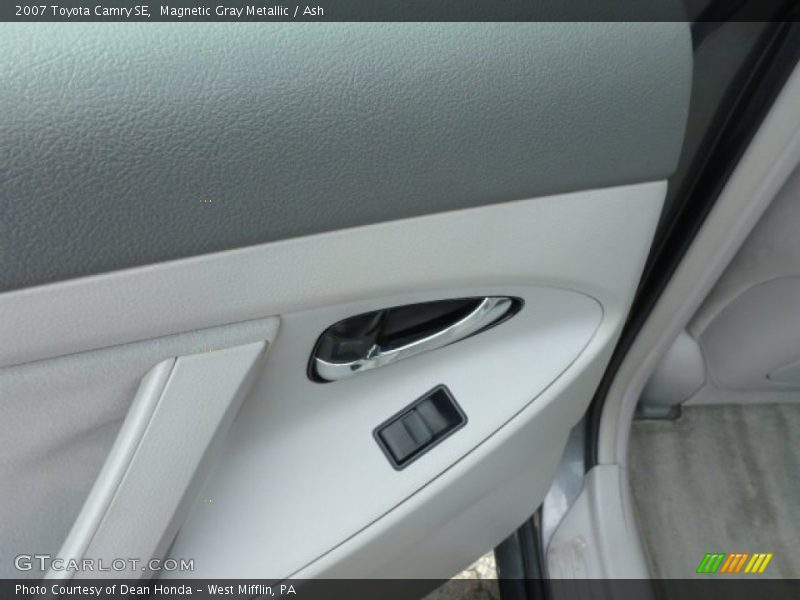 Magnetic Gray Metallic / Ash 2007 Toyota Camry SE