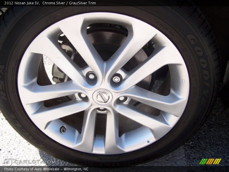 Chrome Silver / Gray/Silver Trim 2012 Nissan Juke SV