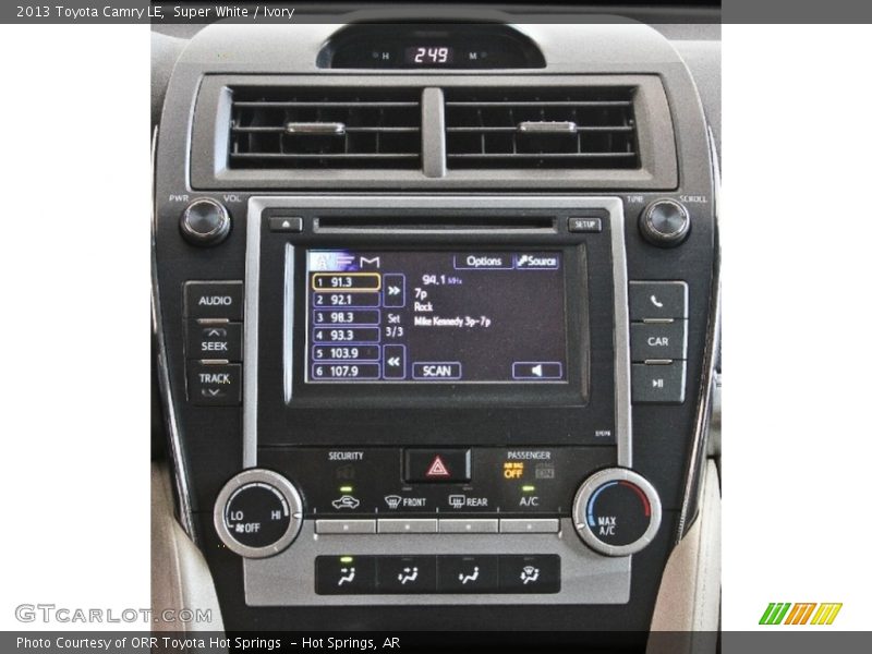 Super White / Ivory 2013 Toyota Camry LE