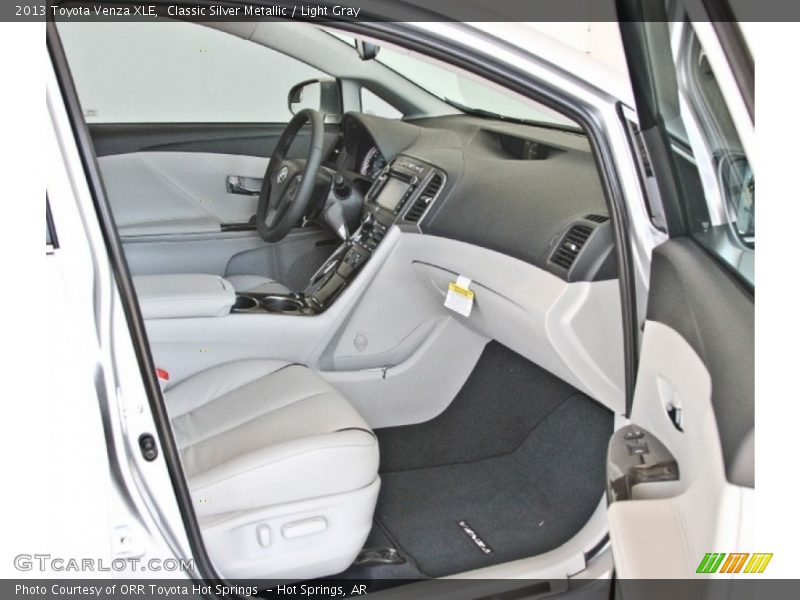 Classic Silver Metallic / Light Gray 2013 Toyota Venza XLE