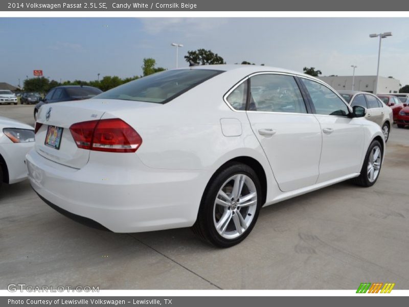  2014 Passat 2.5L SE Candy White