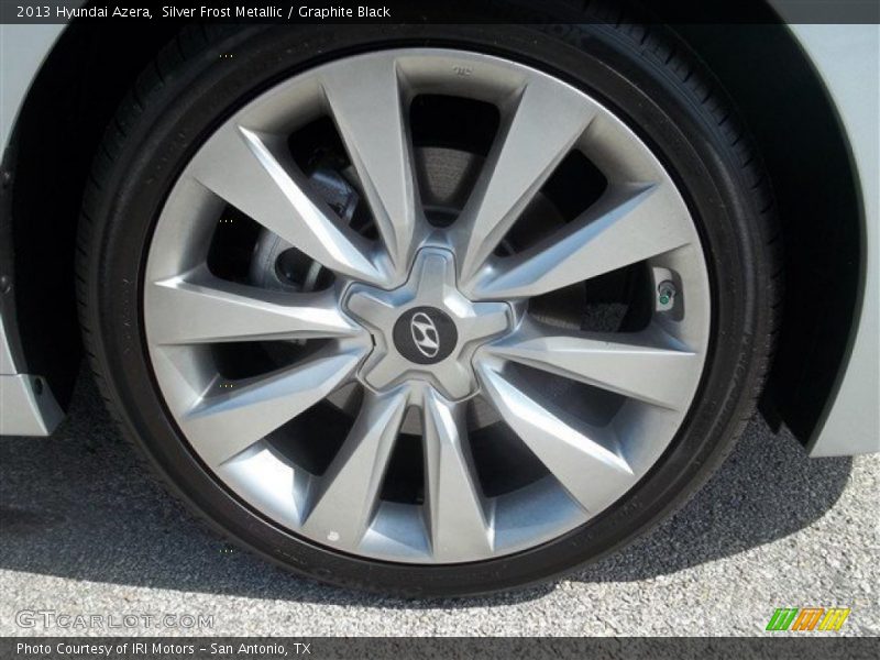 Silver Frost Metallic / Graphite Black 2013 Hyundai Azera