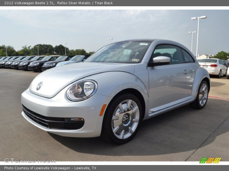 Reflex Silver Metallic / Titan Black 2013 Volkswagen Beetle 2.5L