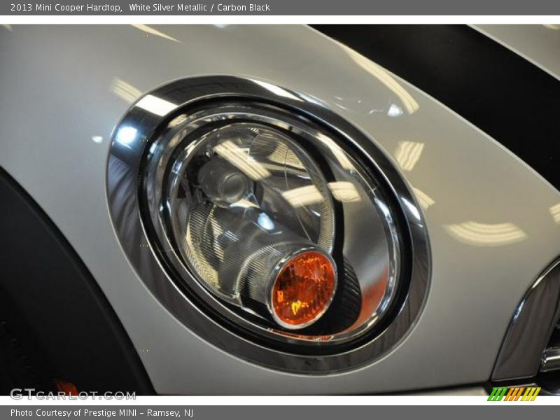 White Silver Metallic / Carbon Black 2013 Mini Cooper Hardtop