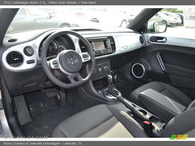 Reflex Silver Metallic / Titan Black 2013 Volkswagen Beetle 2.5L