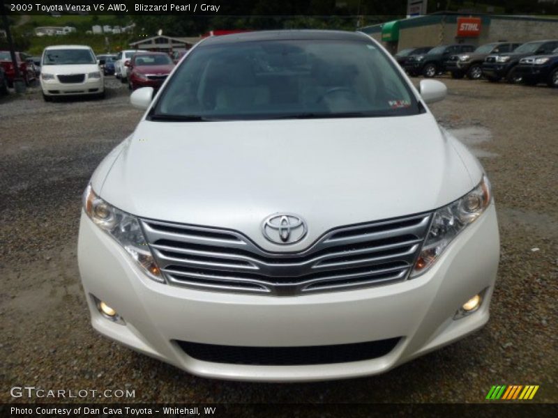 Blizzard Pearl / Gray 2009 Toyota Venza V6 AWD