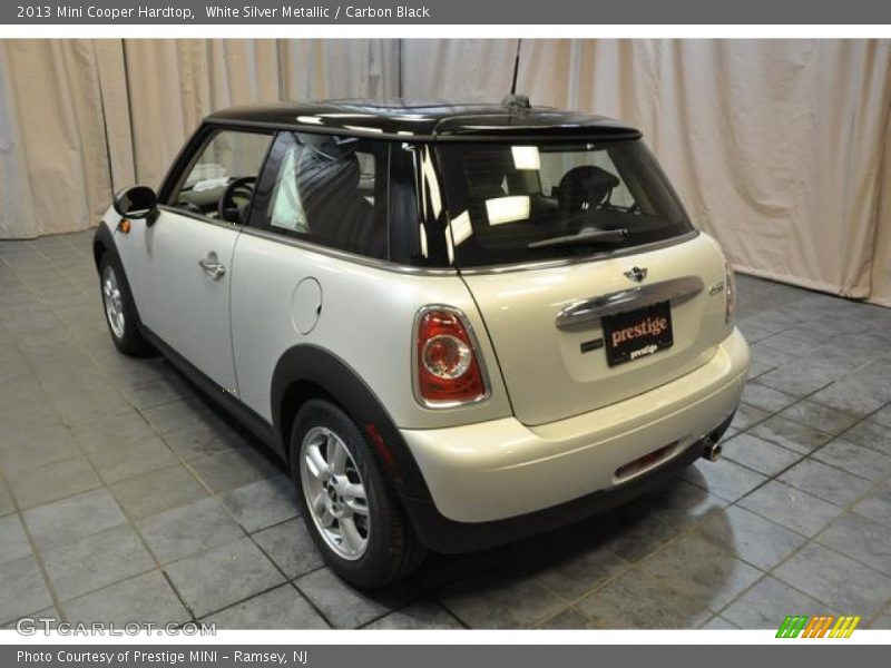 White Silver Metallic / Carbon Black 2013 Mini Cooper Hardtop