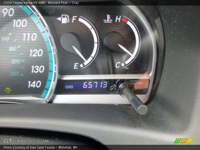 Blizzard Pearl / Gray 2009 Toyota Venza V6 AWD