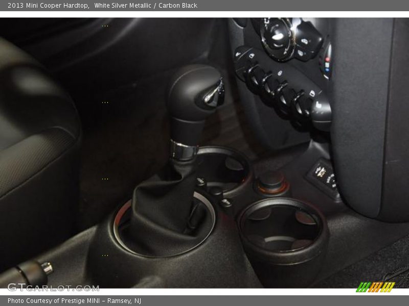White Silver Metallic / Carbon Black 2013 Mini Cooper Hardtop