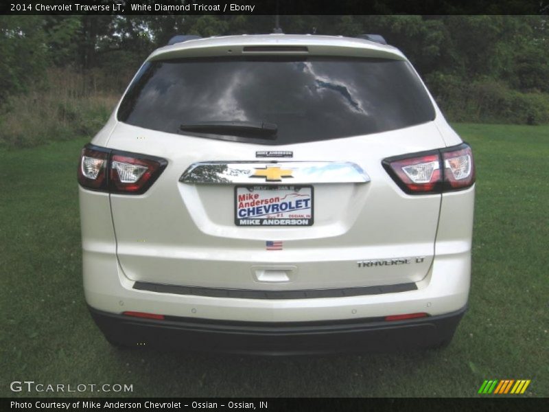 White Diamond Tricoat / Ebony 2014 Chevrolet Traverse LT