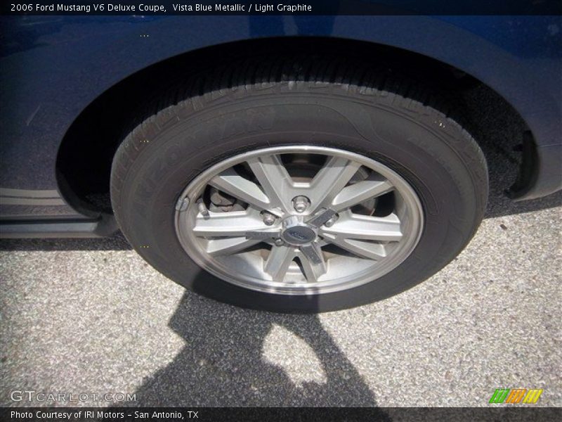 Vista Blue Metallic / Light Graphite 2006 Ford Mustang V6 Deluxe Coupe