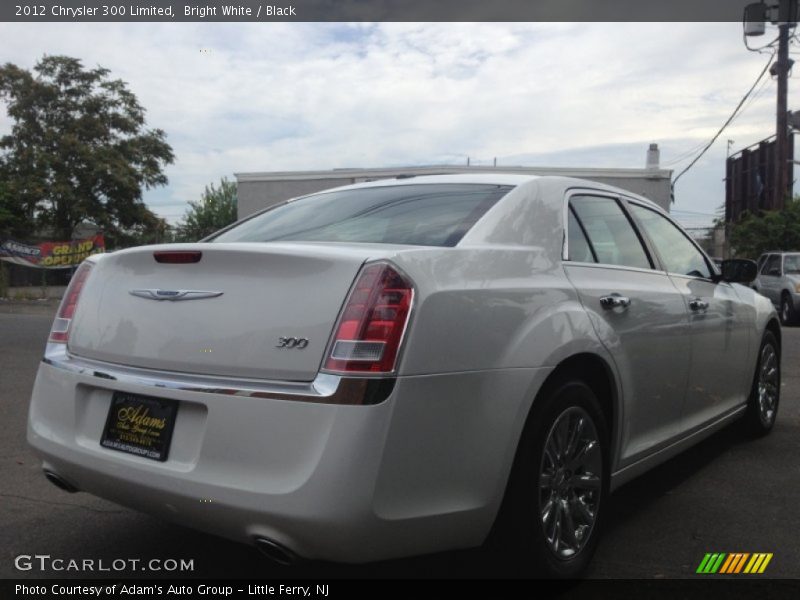 Bright White / Black 2012 Chrysler 300 Limited