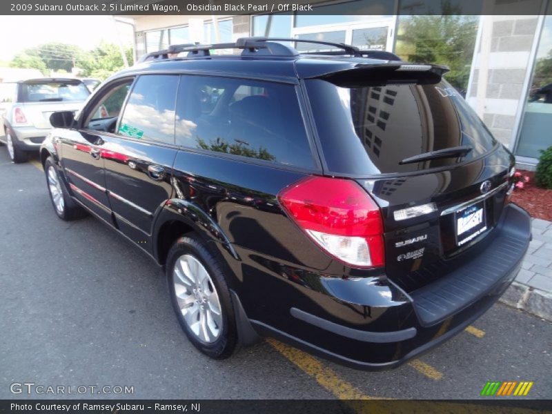 Obsidian Black Pearl / Off Black 2009 Subaru Outback 2.5i Limited Wagon