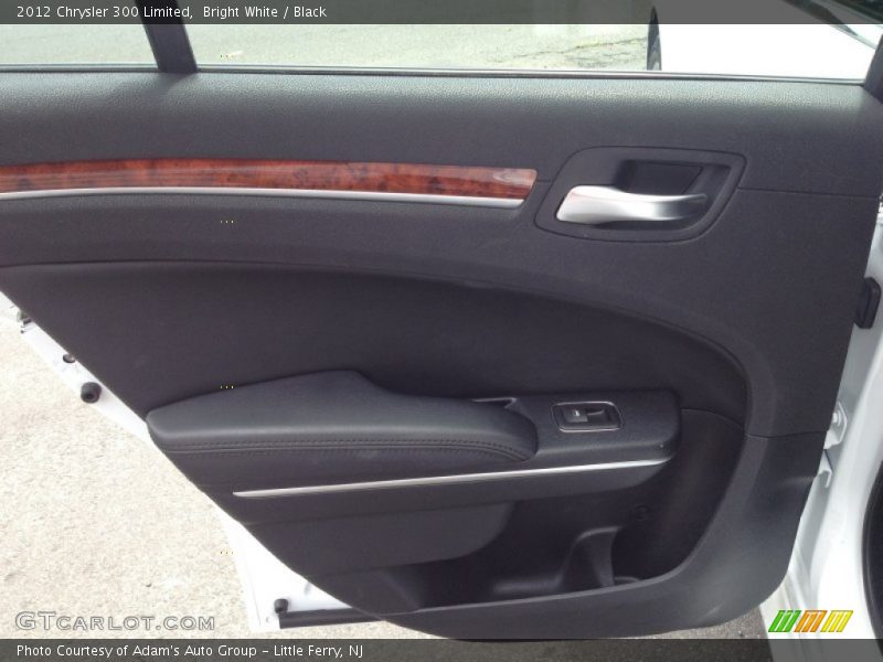Bright White / Black 2012 Chrysler 300 Limited