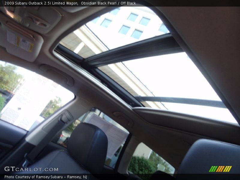 Obsidian Black Pearl / Off Black 2009 Subaru Outback 2.5i Limited Wagon