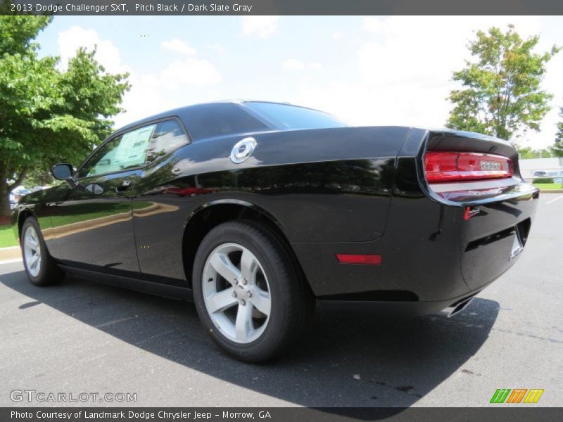 Pitch Black / Dark Slate Gray 2013 Dodge Challenger SXT