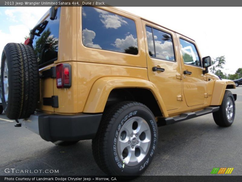  2013 Wrangler Unlimited Sahara 4x4 Dune