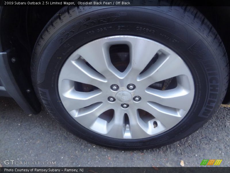 Obsidian Black Pearl / Off Black 2009 Subaru Outback 2.5i Limited Wagon
