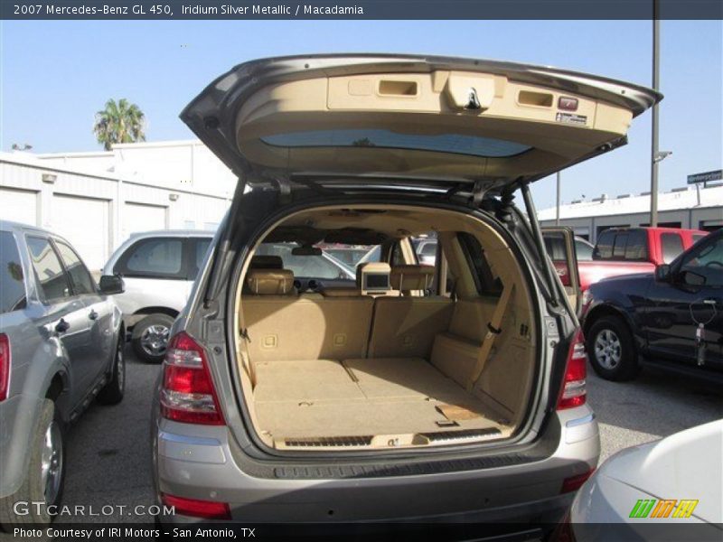 Iridium Silver Metallic / Macadamia 2007 Mercedes-Benz GL 450