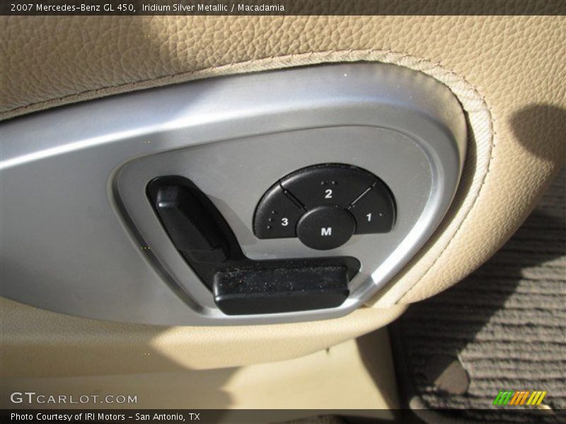Iridium Silver Metallic / Macadamia 2007 Mercedes-Benz GL 450