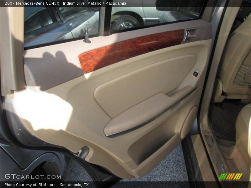 Iridium Silver Metallic / Macadamia 2007 Mercedes-Benz GL 450
