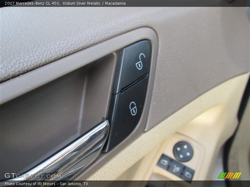 Iridium Silver Metallic / Macadamia 2007 Mercedes-Benz GL 450