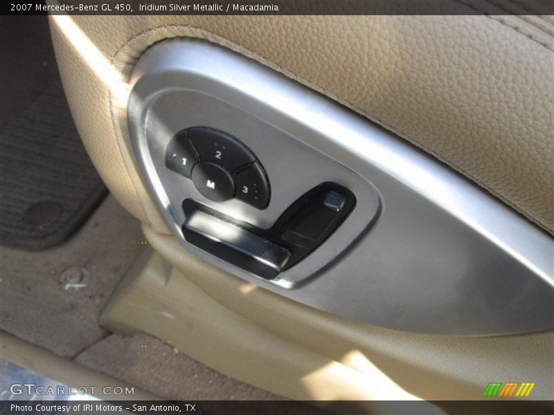 Iridium Silver Metallic / Macadamia 2007 Mercedes-Benz GL 450