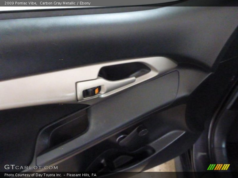 Carbon Gray Metallic / Ebony 2009 Pontiac Vibe
