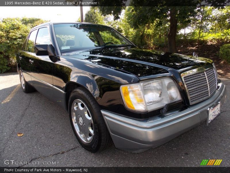 Black / Parchment 1995 Mercedes-Benz E 420 Sedan