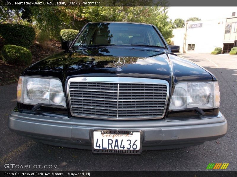 Black / Parchment 1995 Mercedes-Benz E 420 Sedan