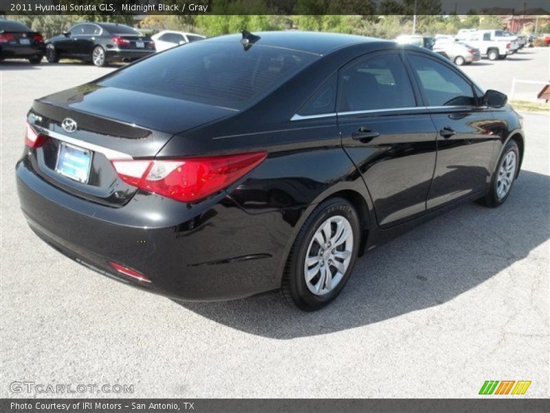 Midnight Black / Gray 2011 Hyundai Sonata GLS