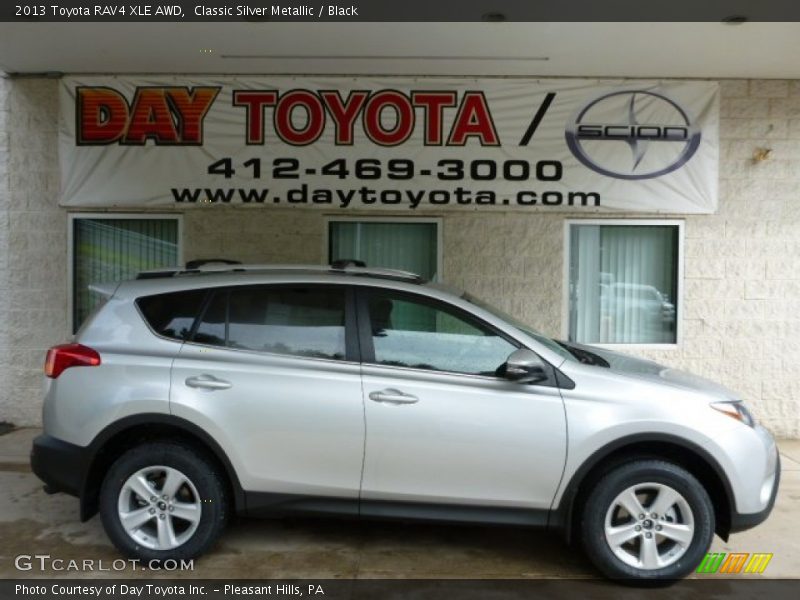 Classic Silver Metallic / Black 2013 Toyota RAV4 XLE AWD