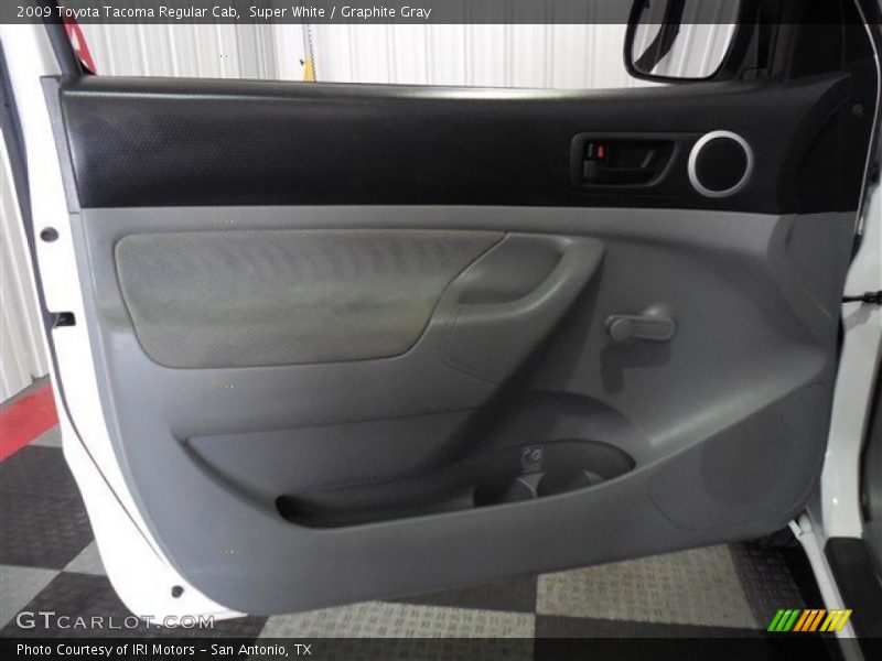 Super White / Graphite Gray 2009 Toyota Tacoma Regular Cab