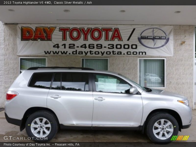 Classic Silver Metallic / Ash 2013 Toyota Highlander V6 4WD