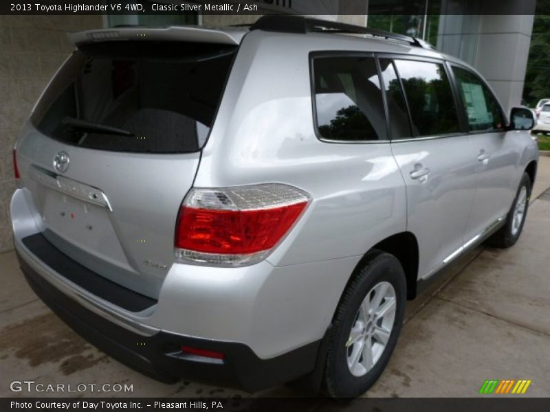 Classic Silver Metallic / Ash 2013 Toyota Highlander V6 4WD