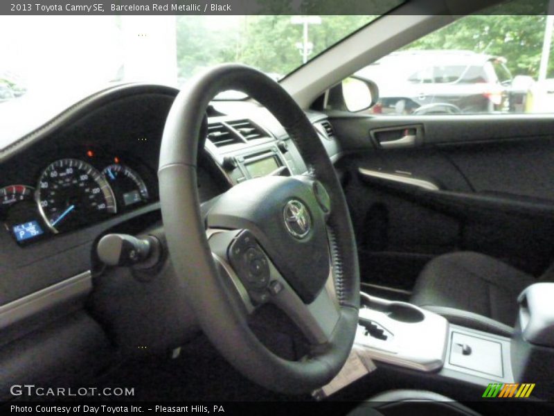 Barcelona Red Metallic / Black 2013 Toyota Camry SE