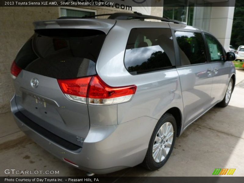 Silver Sky Metallic / Light Gray 2013 Toyota Sienna XLE AWD
