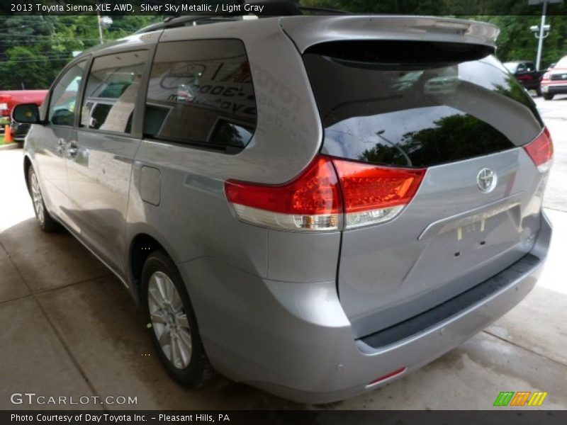 Silver Sky Metallic / Light Gray 2013 Toyota Sienna XLE AWD