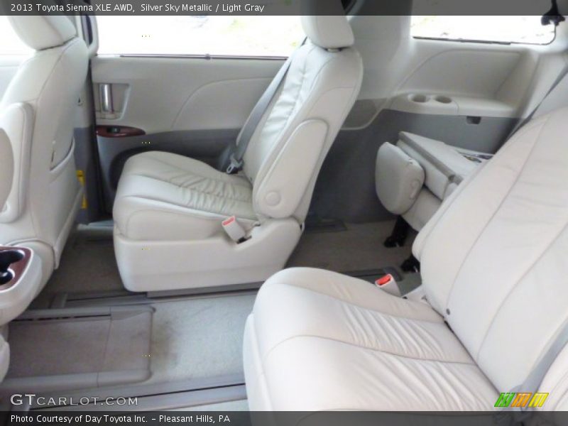 Silver Sky Metallic / Light Gray 2013 Toyota Sienna XLE AWD