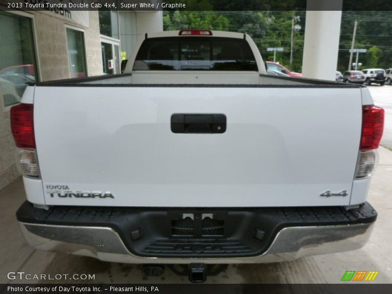Super White / Graphite 2013 Toyota Tundra Double Cab 4x4