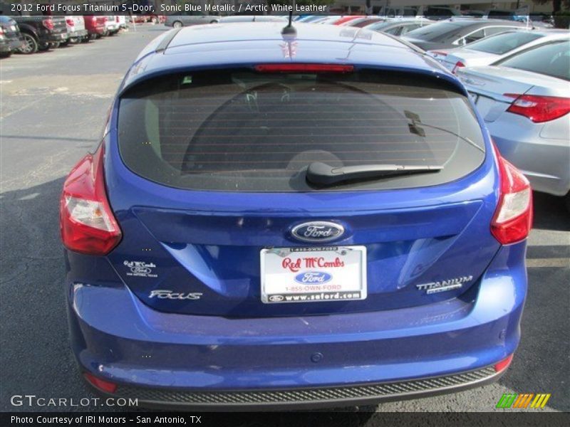Sonic Blue Metallic / Arctic White Leather 2012 Ford Focus Titanium 5-Door
