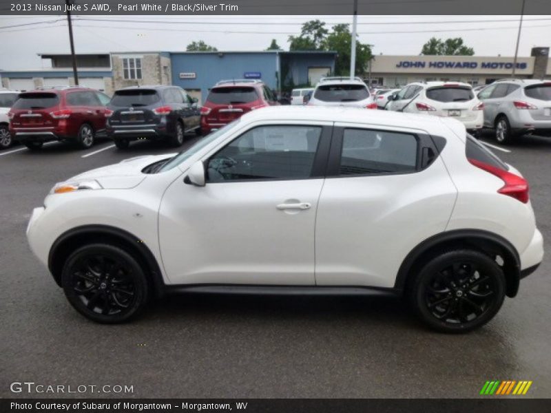 Pearl White / Black/Silver Trim 2013 Nissan Juke S AWD
